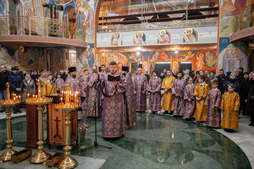 5 marca 2023 r. , w pierwszą niedzielę Wielkiego Postu obchodzone jest święto zwane Triumfem Ortodoksji . Zostało ono ustanowione na pamiątkę potępienia herezji ikonoklazmu oraz przywrócenia kultu ikon na mocy postanowień VII Soboru Powszechnego z 787 roku.
