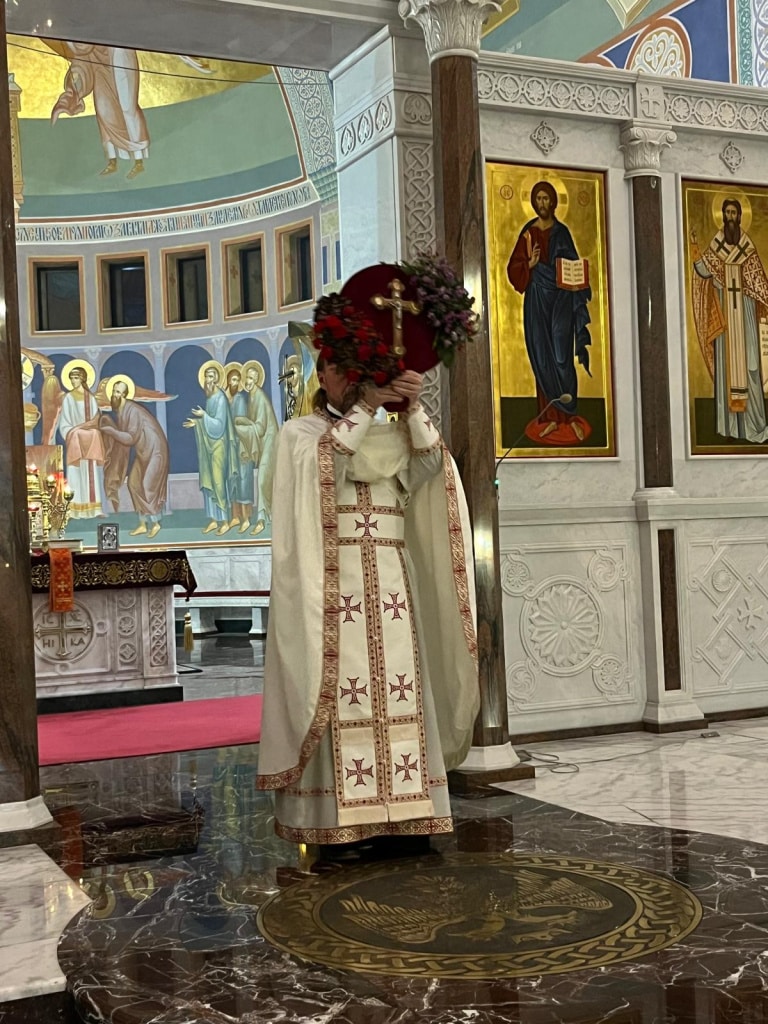 Podwyższenie Krzyża Pańskiego jest drugim świętem z cyklu dwunastu najważniejszych w roku liturgicznym Cerkwi prawosławnej i zarazem pierwszym poświęconym Chrystusowi.